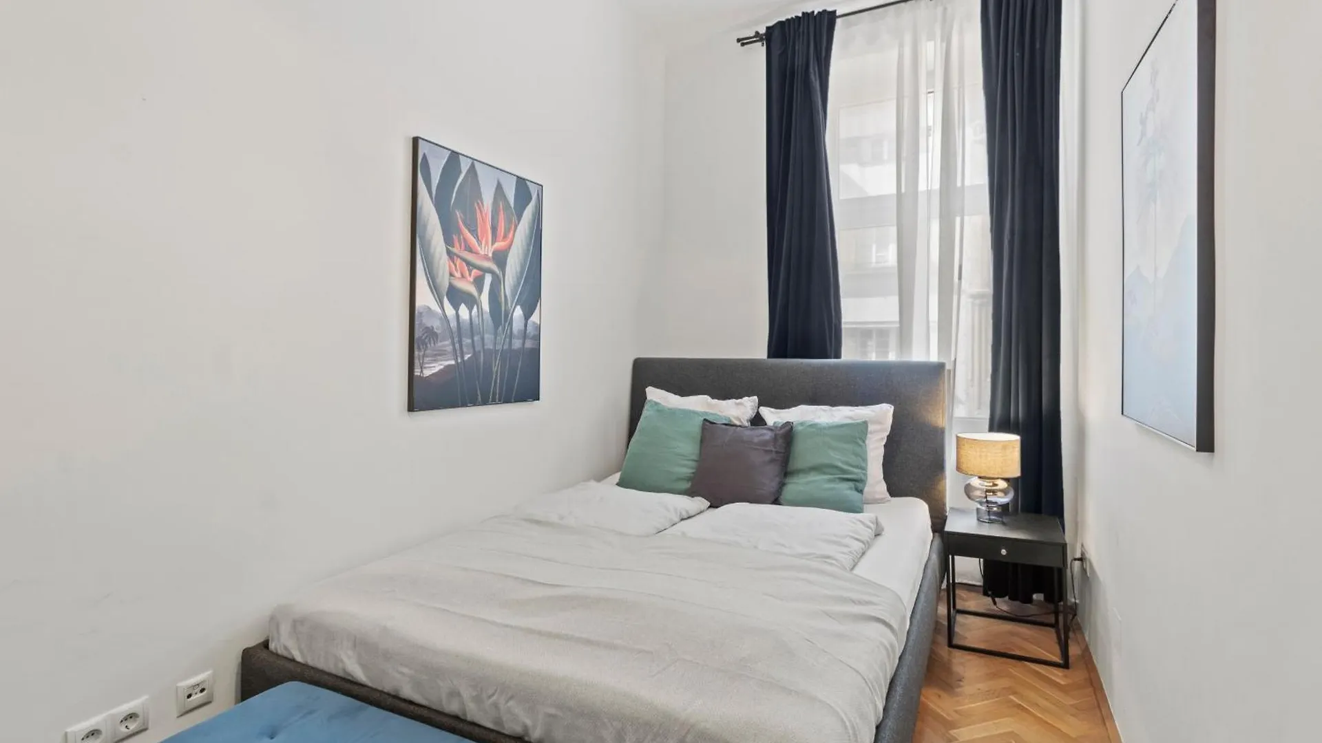 Balcony Apartment, 4 Min To U3 Zipperer Strasse Wiedeń 0*,