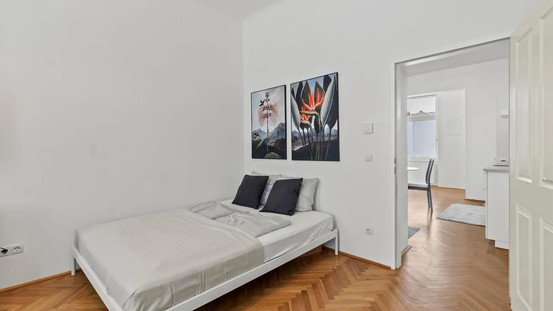 Balcony Apartment, 4 Min To U3 Zipperer Strasse Wiedeń Apartament