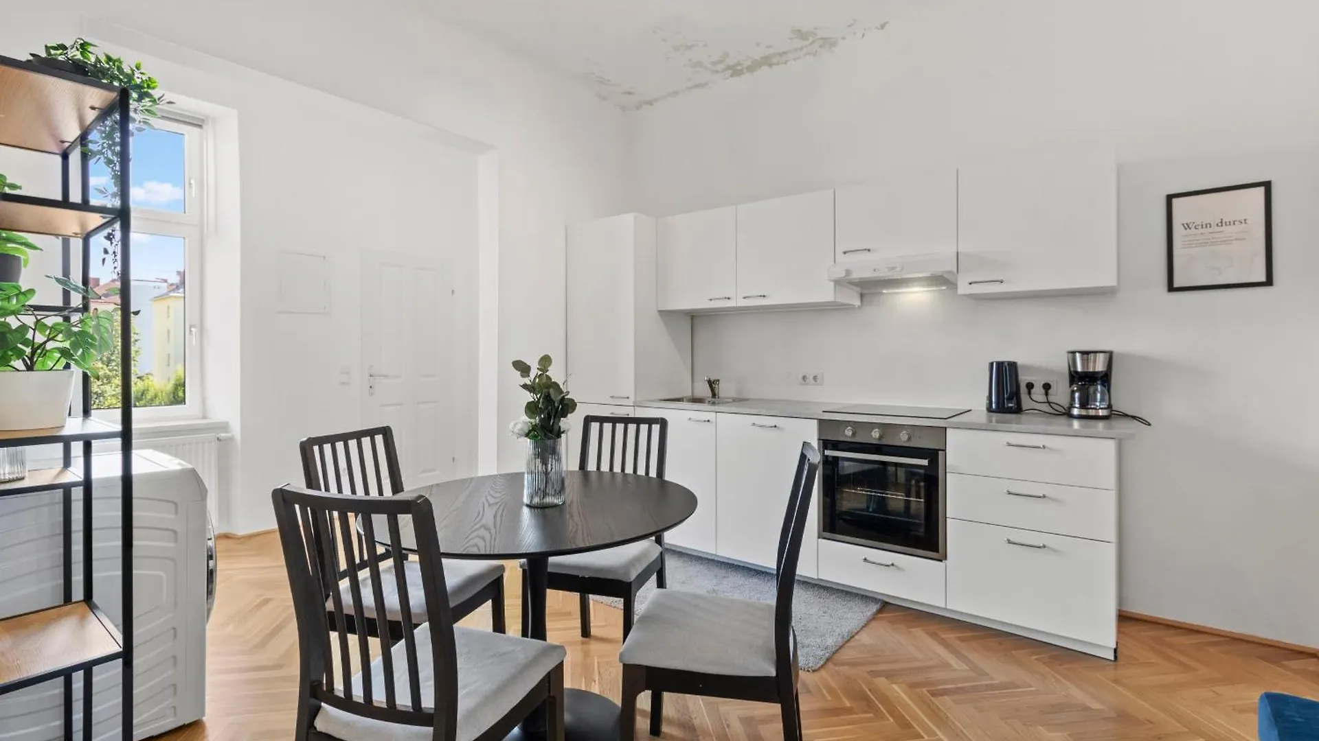 Balcony Apartment, 4 Min To U3 Zipperer Strasse Wiedeń Apartament