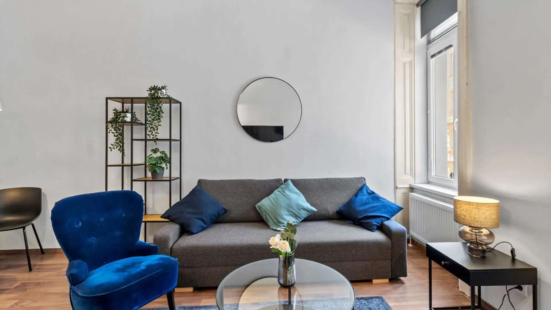 Balcony Apartment, 4 Min To U3 Zipperer Strasse Wiedeń