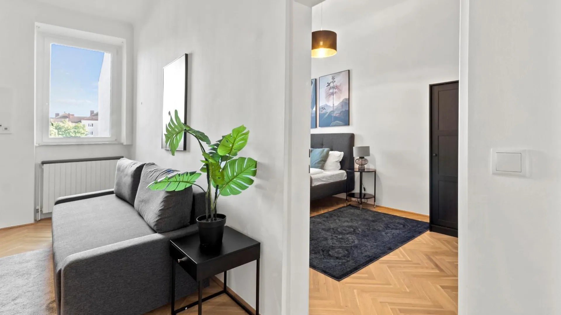 Balcony Apartment, 4 Min To U3 Zipperer Strasse Wiedeń Apartament