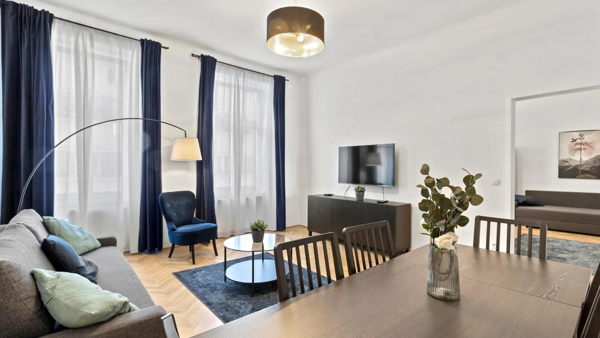 Balcony Apartment, 4 Min To U3 Zipperer Strasse Wiedeń