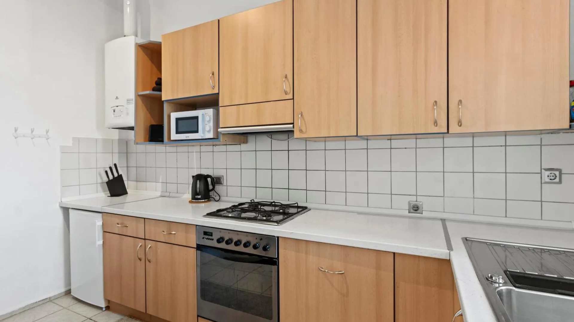 Apartament Balcony Apartment, 4 Min To U3 Zipperer Strasse Wiedeń